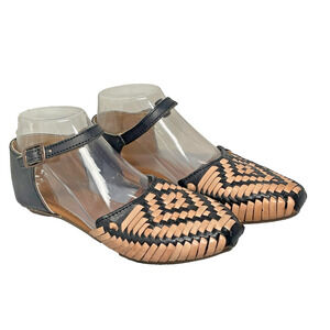 Macarena Sz 7.5–8 Leather Huarache Flats Pointy Toe Ankle Strap Handmade Tan/Blk